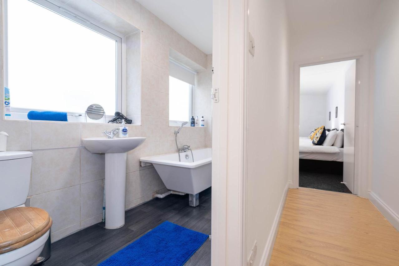 Three Bedroom Apartment- One Choice Stays Serviced Accommodation- Jewellery Quarter Birmingham Buitenkant foto
