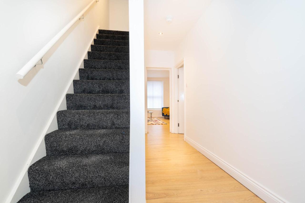 Three Bedroom Apartment- One Choice Stays Serviced Accommodation- Jewellery Quarter Birmingham Buitenkant foto