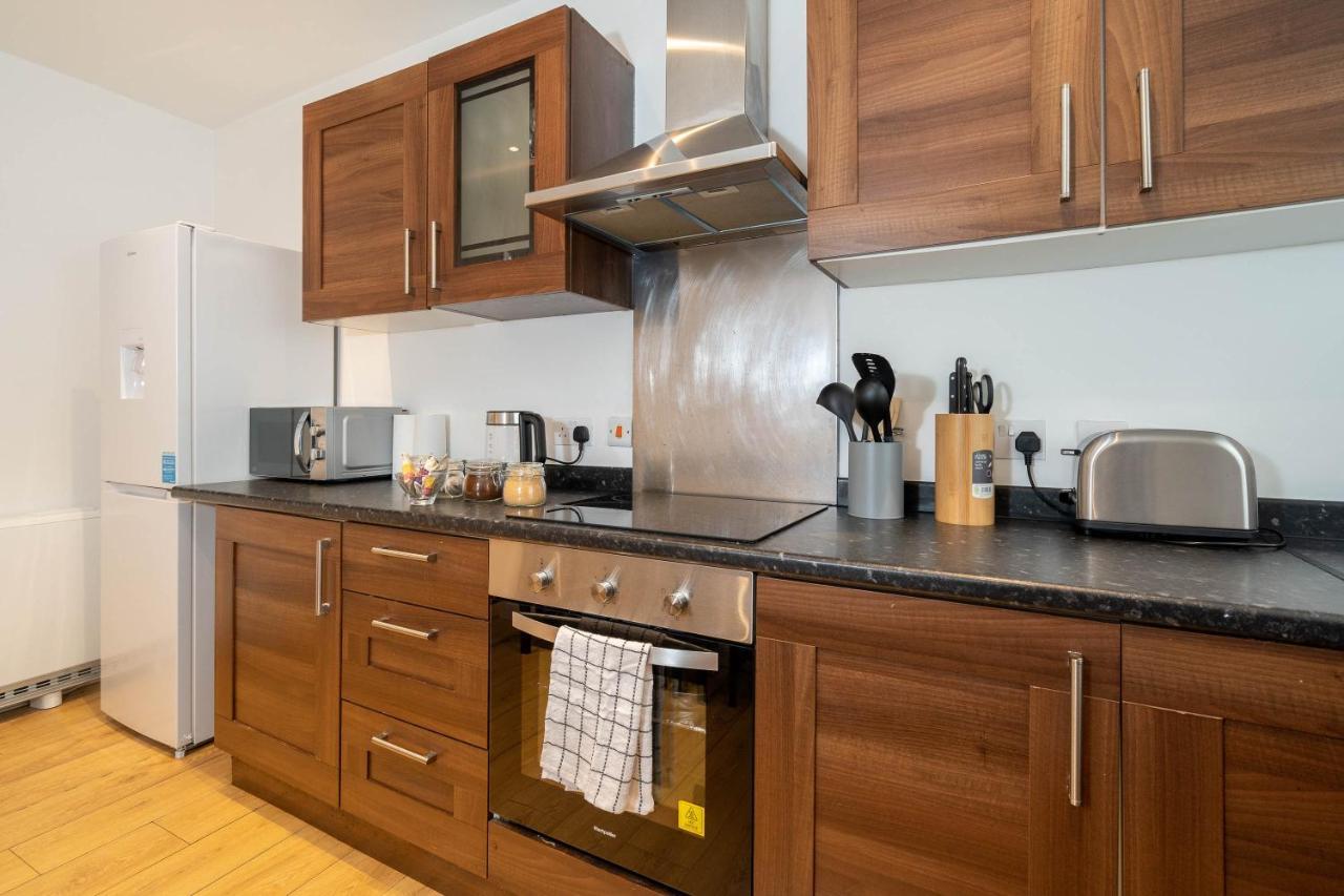 Three Bedroom Apartment- One Choice Stays Serviced Accommodation- Jewellery Quarter Birmingham Buitenkant foto