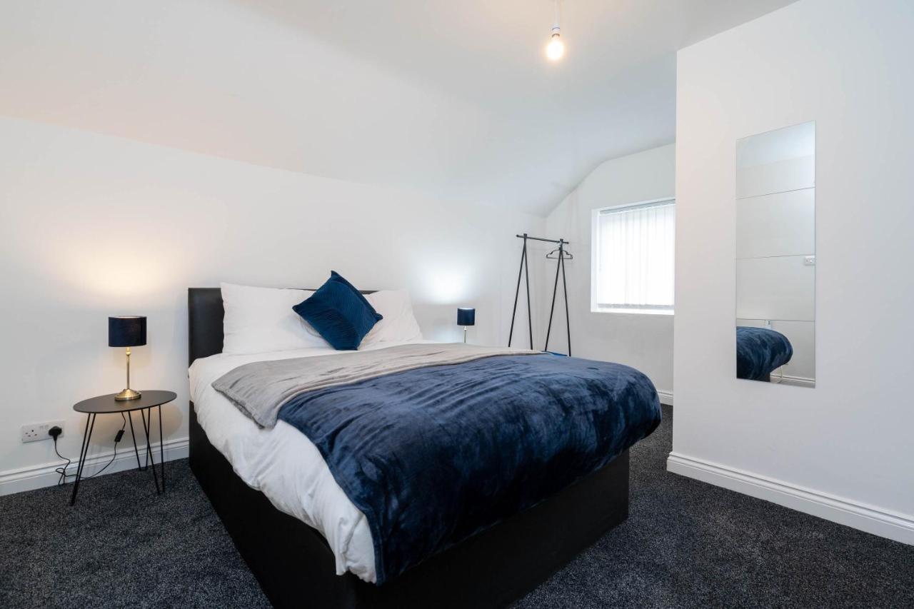 Three Bedroom Apartment- One Choice Stays Serviced Accommodation- Jewellery Quarter Birmingham Buitenkant foto