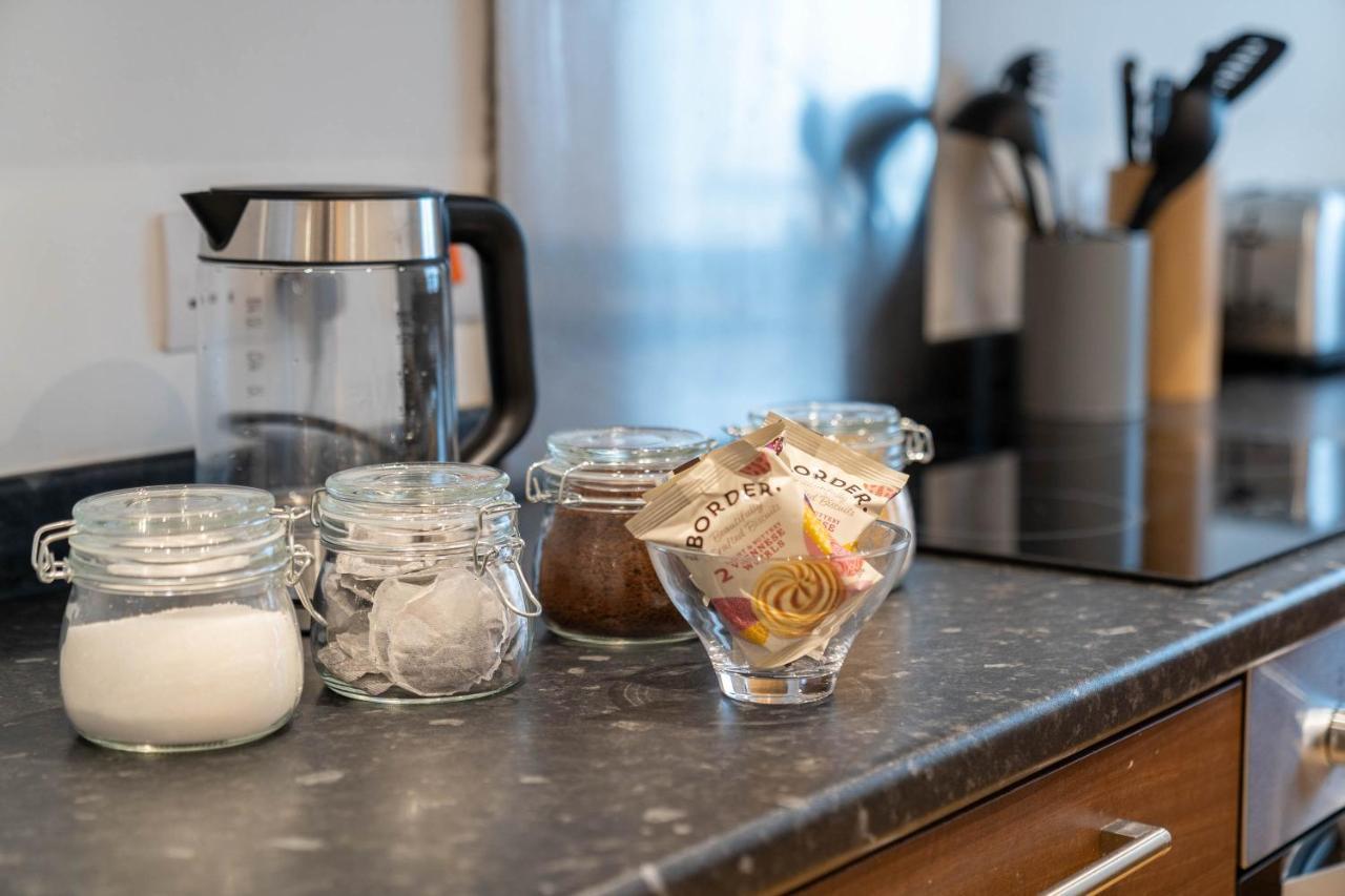 Three Bedroom Apartment- One Choice Stays Serviced Accommodation- Jewellery Quarter Birmingham Buitenkant foto